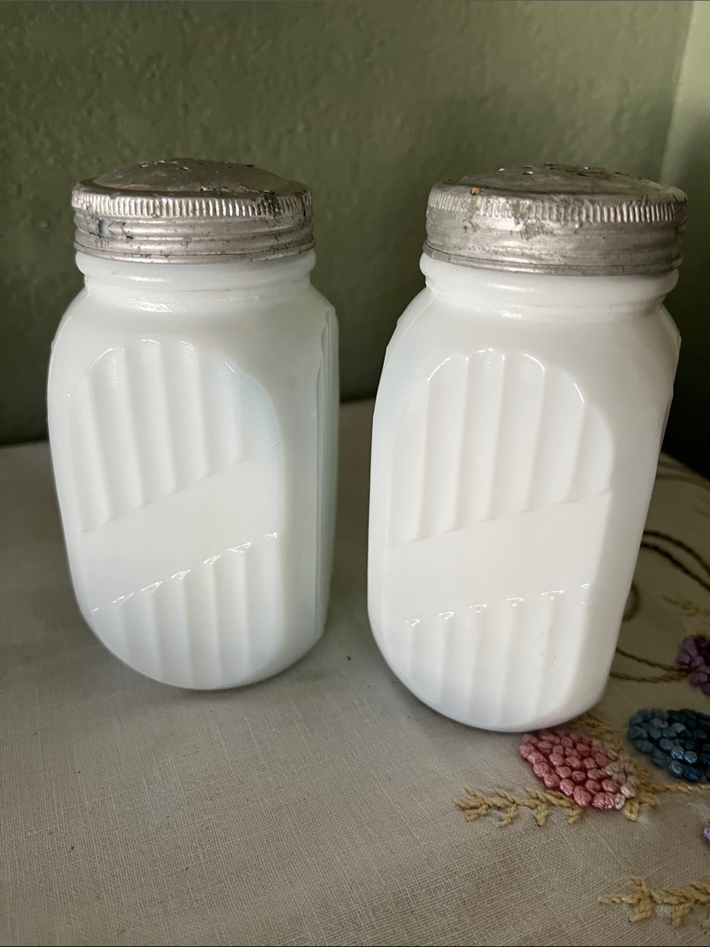 Vintage White Glass Salt and Pepper Shakers with Silver Lids - Home Accents